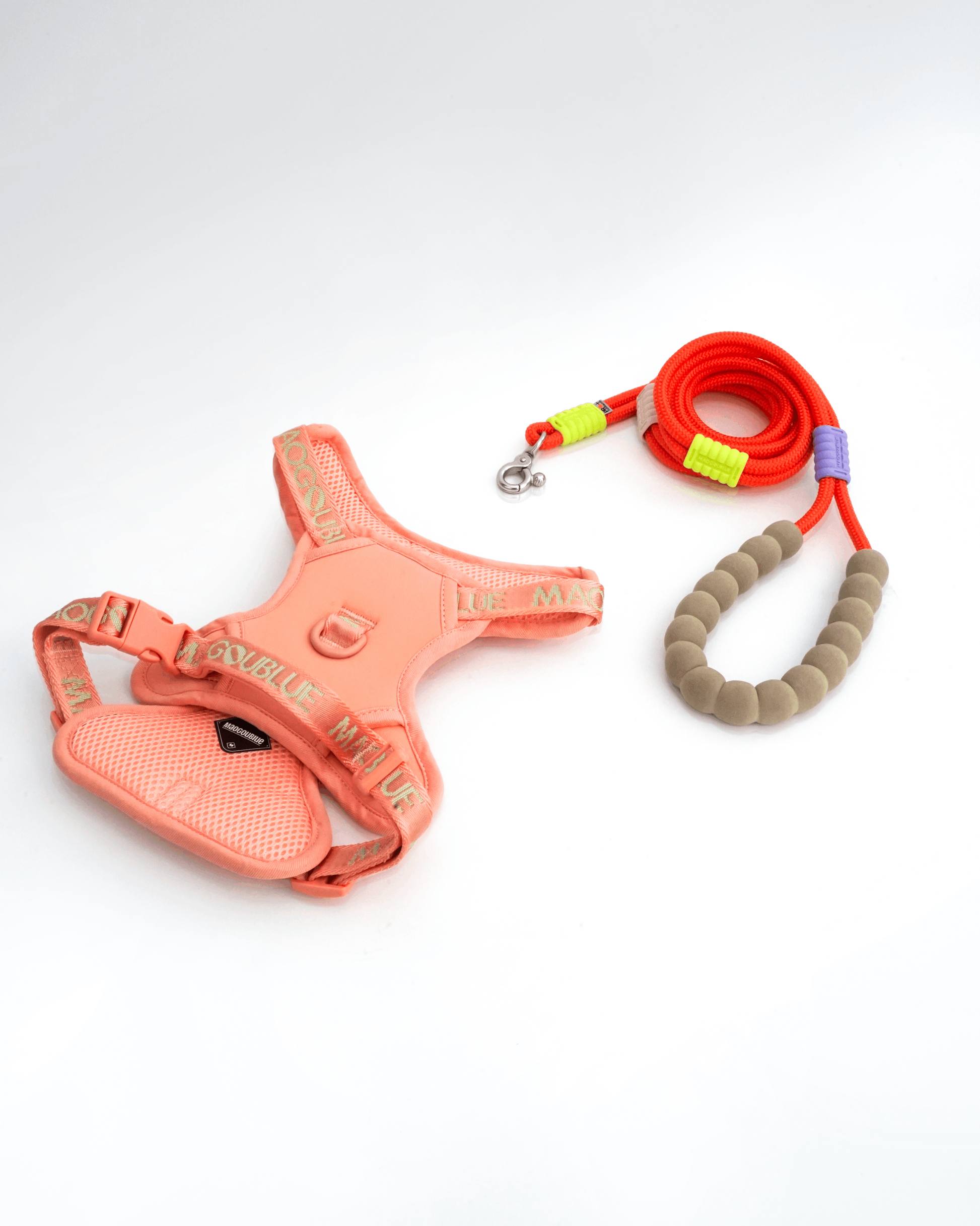 Marshmallow Leash + Central Park Harness