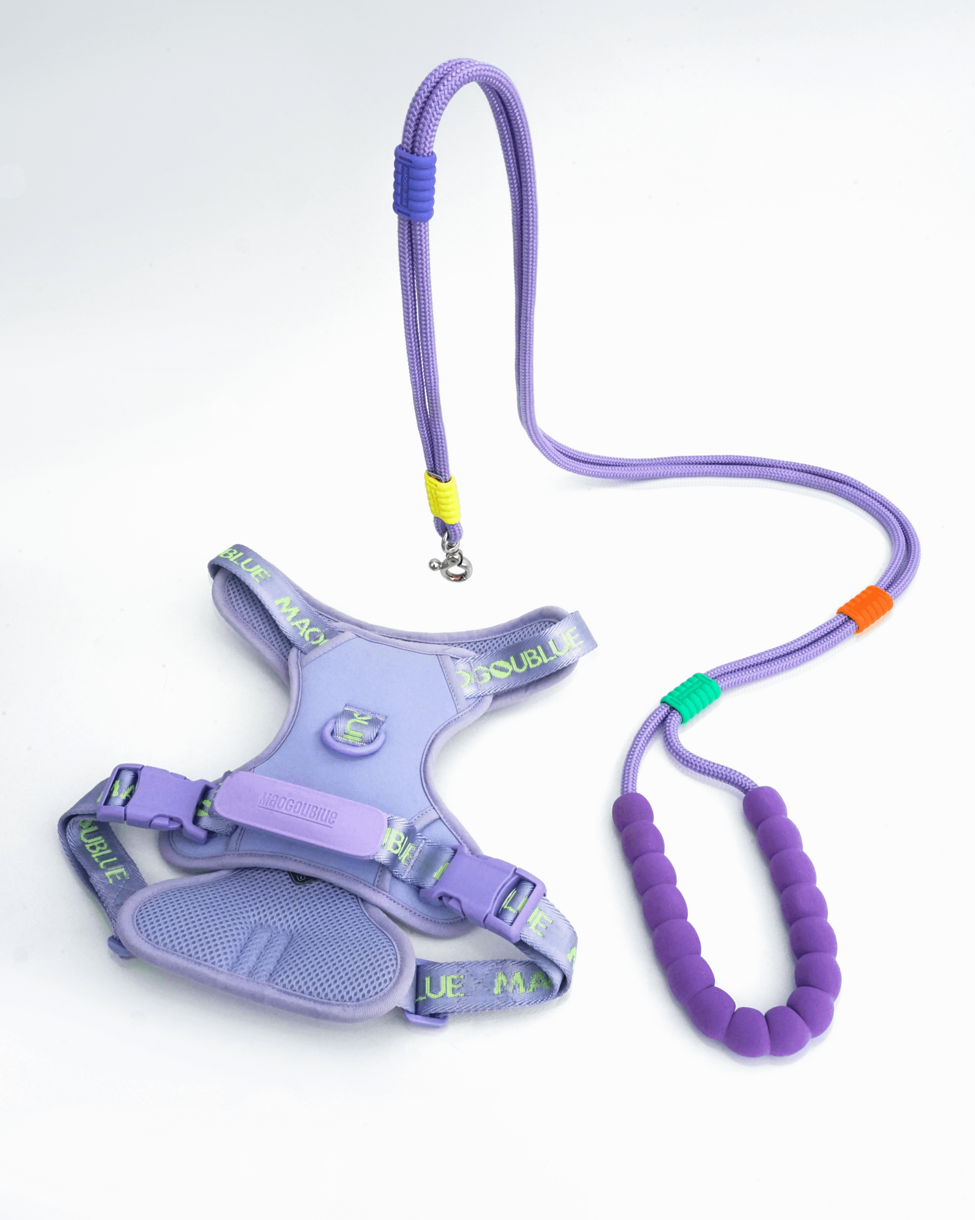 Marshmallow Leash + Central Park Harness
